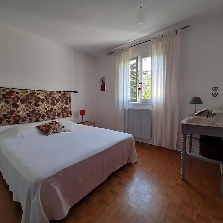 Chambre Soignee Et Accueillante A La Campagne - Ch Rouge L'Honor-de-Cos Zewnętrze zdjęcie